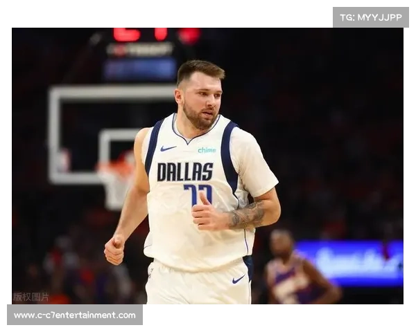 卢卡·东契奇:从欧洲天才到独行侠核心,闪耀NBA的篮球传奇 卢卡·东契奇:从欧洲天才到独行侠核心,闪耀NBA的篮球传奇